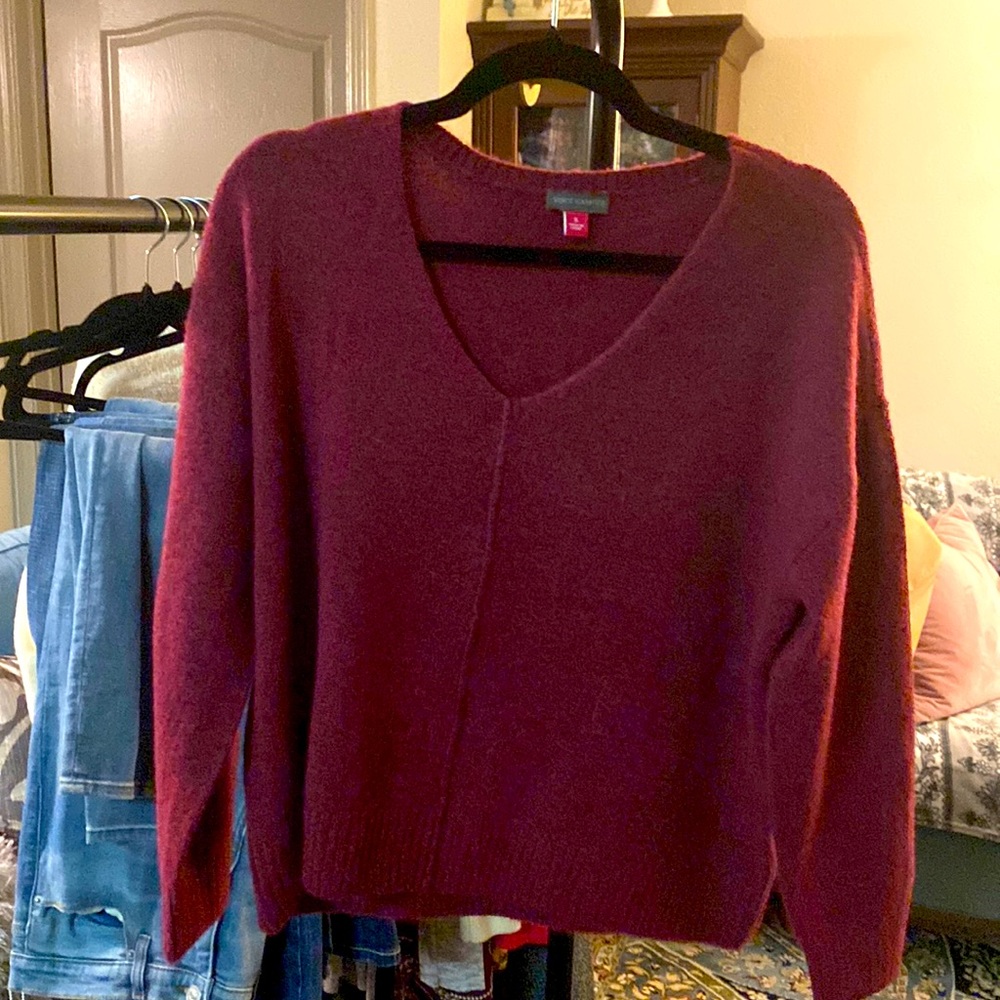 Vince Camuto pullover cropped sweater